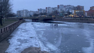 Прогнозують потепління. Кіровоградські рятувальники нагадують правила безпеки на льоду