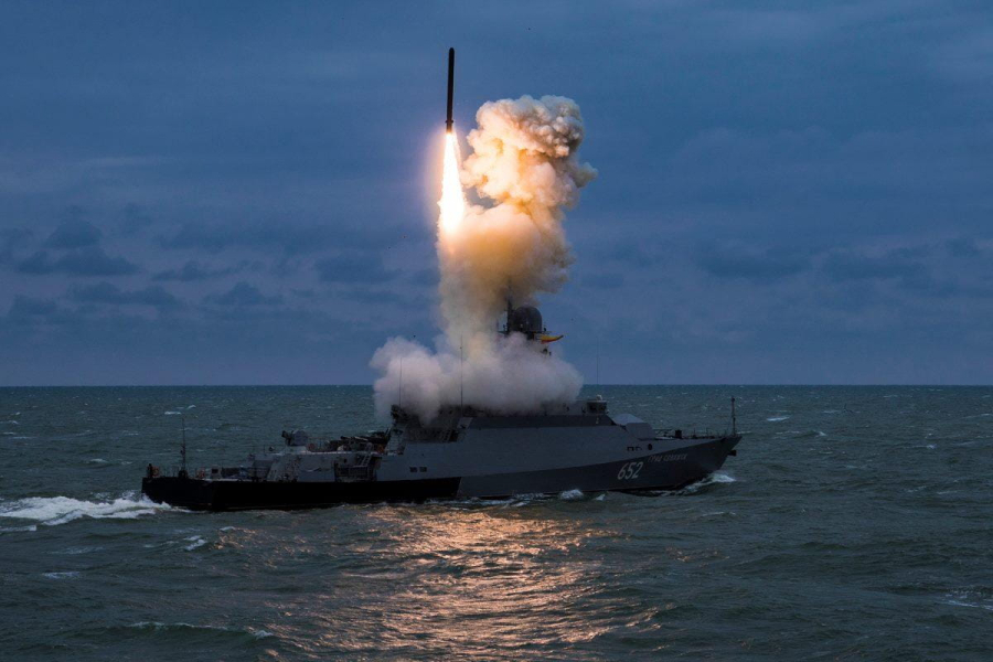 Ворог тримає в Чорному та Середземному морях 96 крилатих ракет «Калібр»