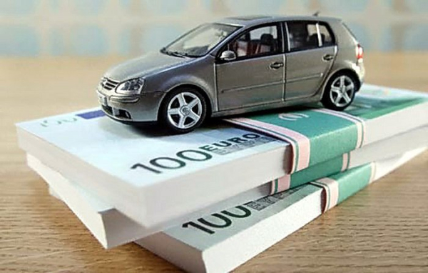 Податок на розкіш в Україні: які авто підпадають і скільки доведеться заплатити у 2023 році