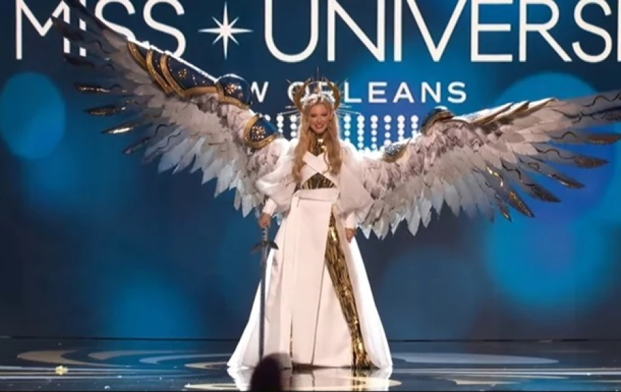 Українка вразила виходом на сцену конкурсу Міс Всесвіт