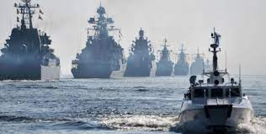 РФ тримає на чергуванні 17 кораблів у трьох морях, з них 5 носіїв з 72 &quot;Калібрами&quot;, - Генштаб