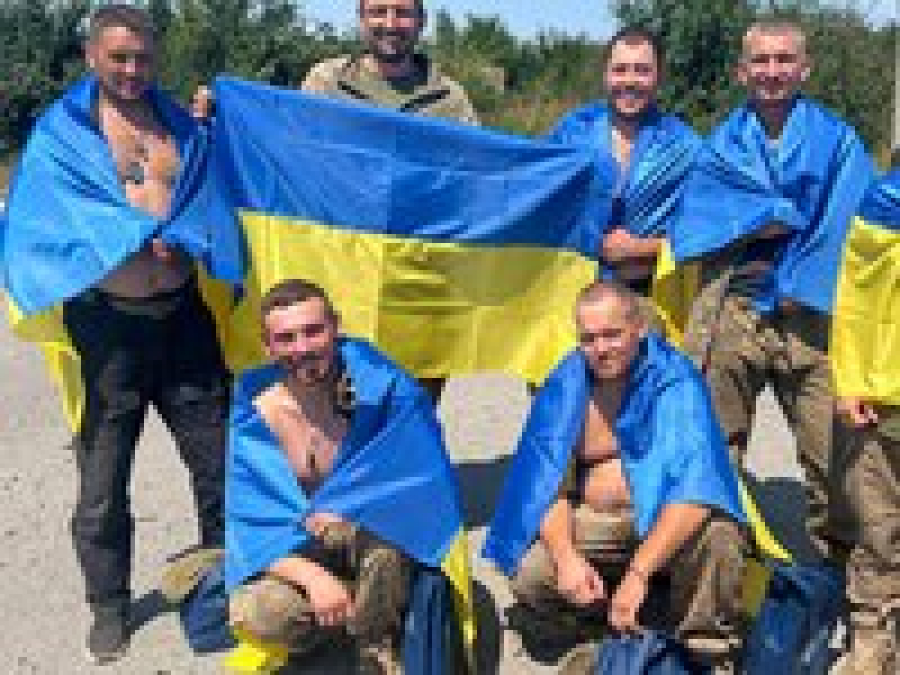 В Україну повернулися з полону ще 22 воїни