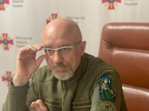 Резніков летить у Париж: говоритиме з Макроном про винищувачі F-16 для України, – Reuters