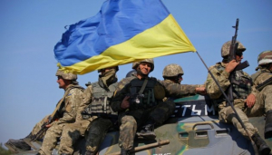 Українці отримають виплати за заслуги перед державою: закон підписано