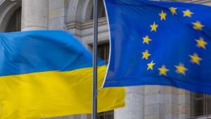 ЄС розпочинає переговори про вступ України та Молдови